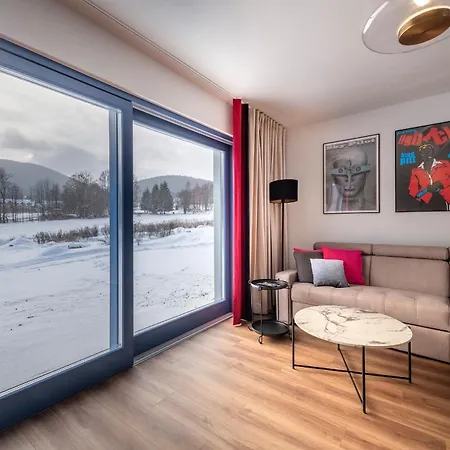 Osada Niebieskich Drzwi 39 B Dom wakacyjny *