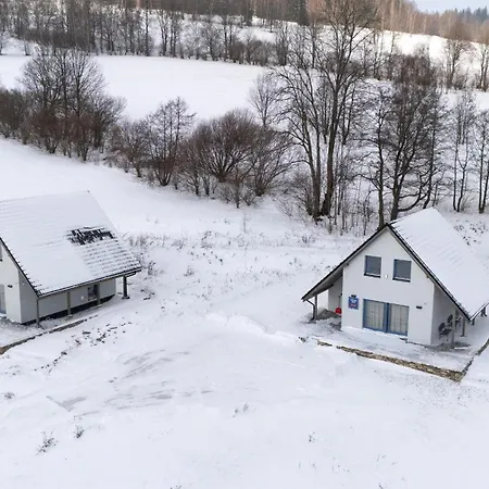 Osada Niebieskich Drzwi 39 B بيت للعطل *