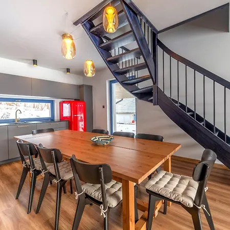 Osada Niebieskich Drzwi 39 B بيت للعطل Stronie Śląskie