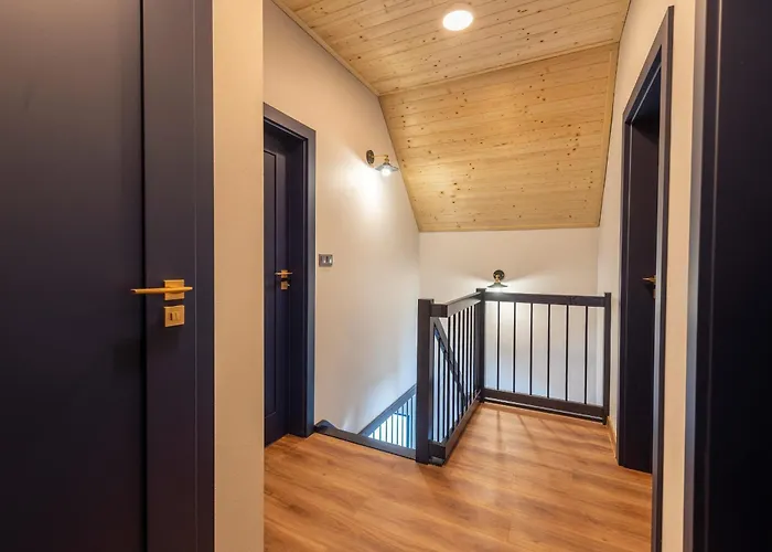 Dom wakacyjny Osada Niebieskich Drzwi 39 B