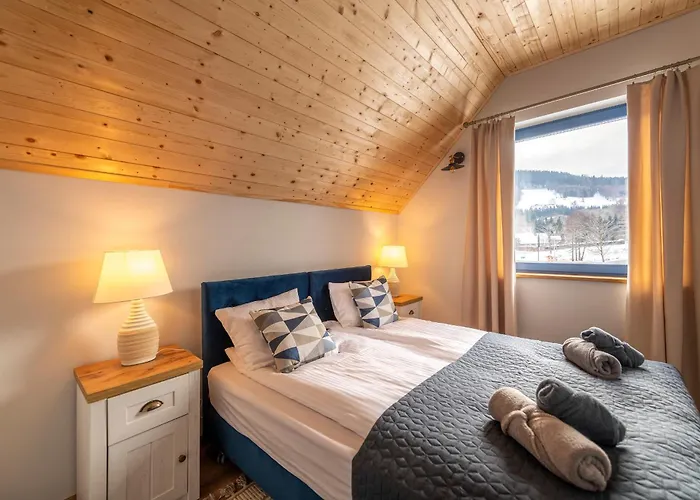 Osada Niebieskich Drzwi 39 B *