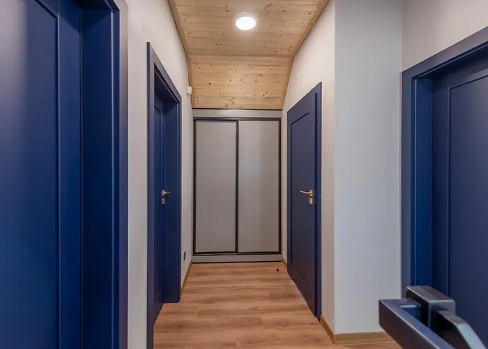 Osada Niebieskich Drzwi 39 B